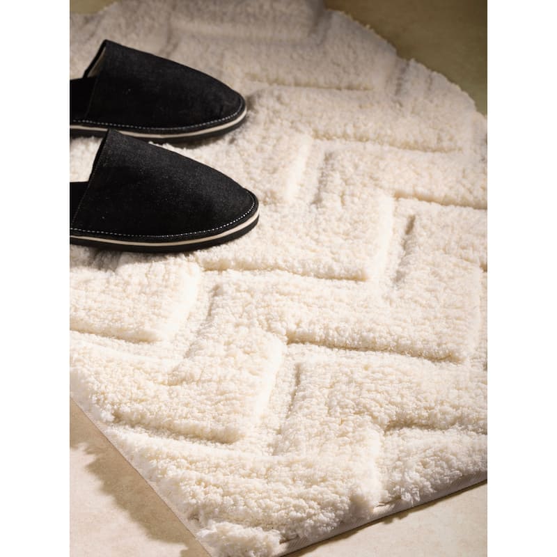 Vantaa Ivory Bath Mat