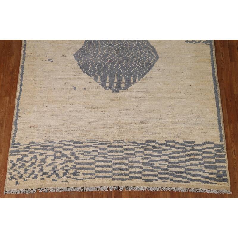 Hand Knotted Oriental 100% Wool Carpet Tribal Tribal Beige & Ivories Moroccan Area Rug - 9' 0'' X 6' 5''
