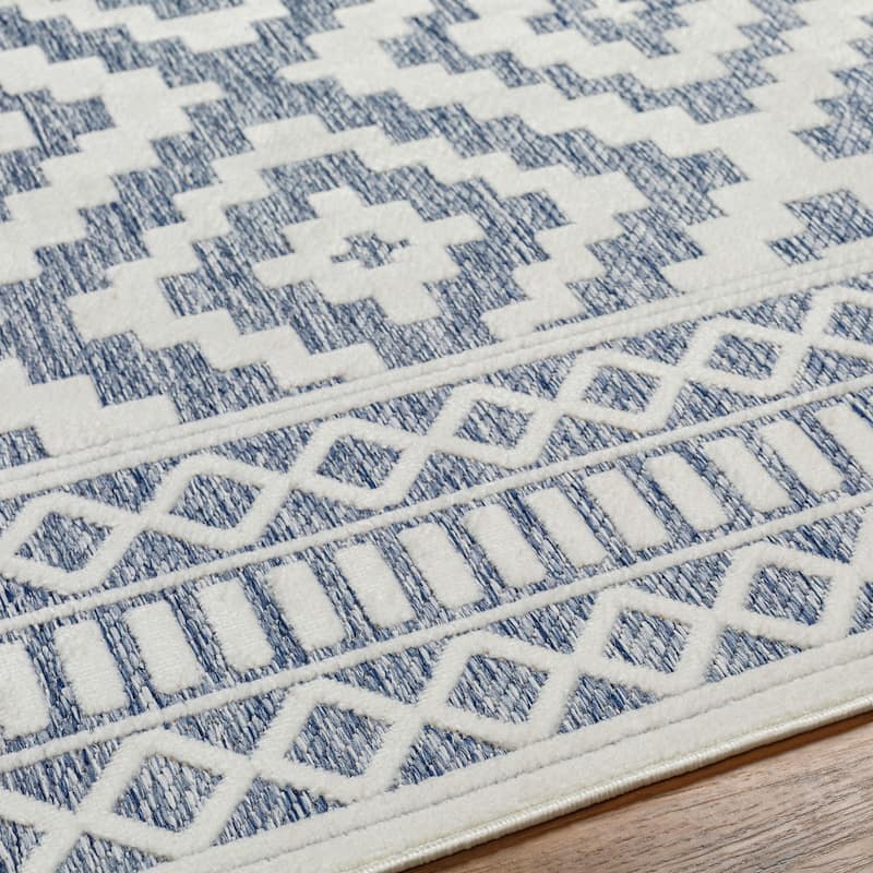 Livabliss San Diego Geometric Indoor/ Outdoor Area Rug