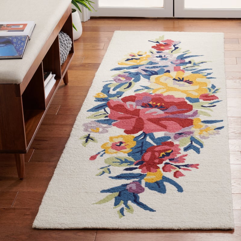SAFAVIEH Handmade Chelsea Astronomy Floral Wool Rug - 2'3" x 8' Runner - Ivory/Rose