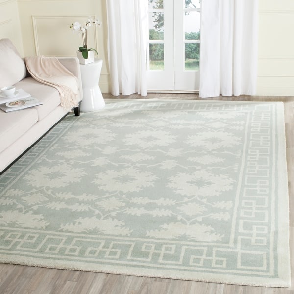 slide 2 of 25, SAFAVIEH Handmade Bella Viva Modern Floral Wool Rug