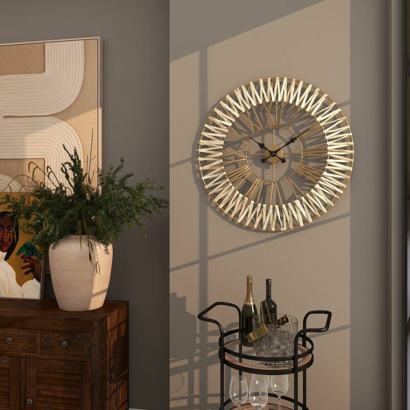 Brown Seagrass Woven Decorative Wall Clock with Gold Metal Frame