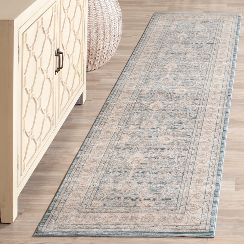 SAFAVIEH Archive Aimilia Distressed Vintage Boho Oriental Rug