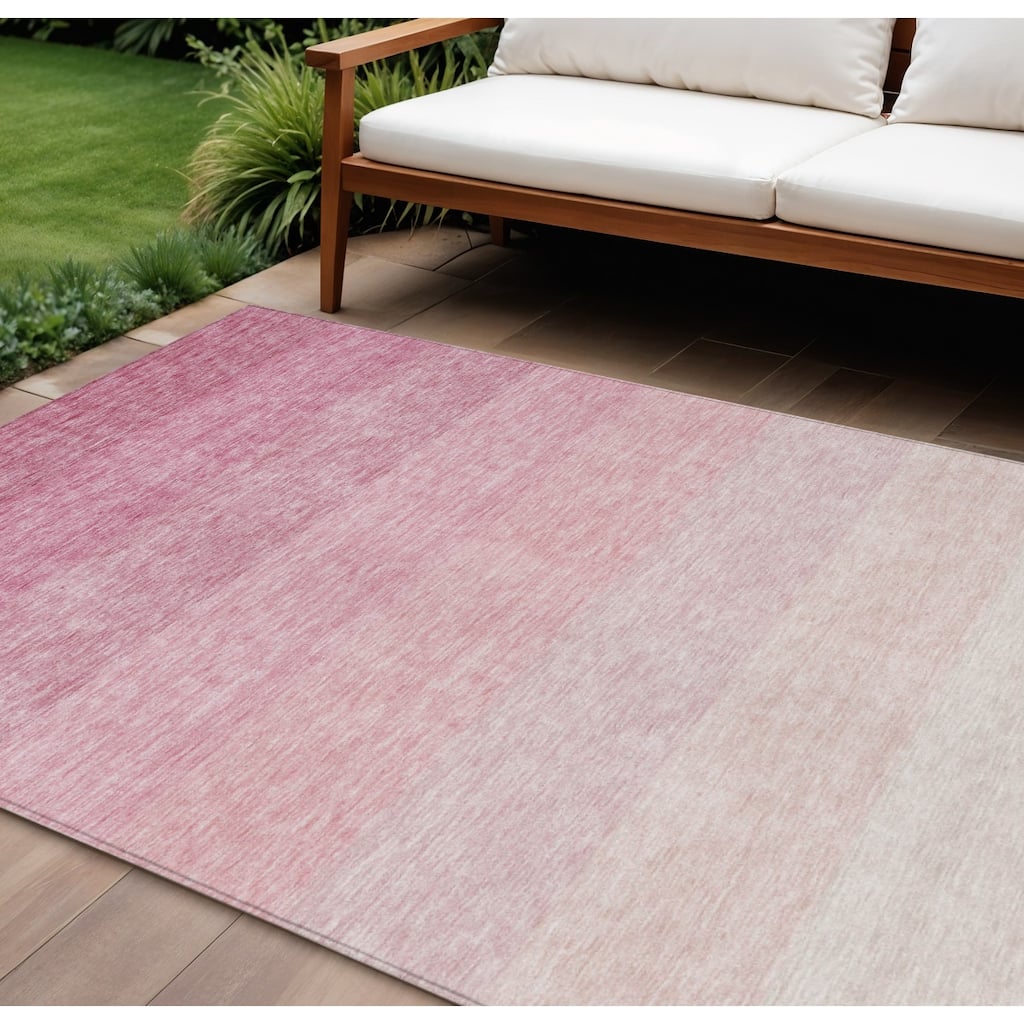 HomeRoots Ombre Transitional Rectangle Outdoor Rug