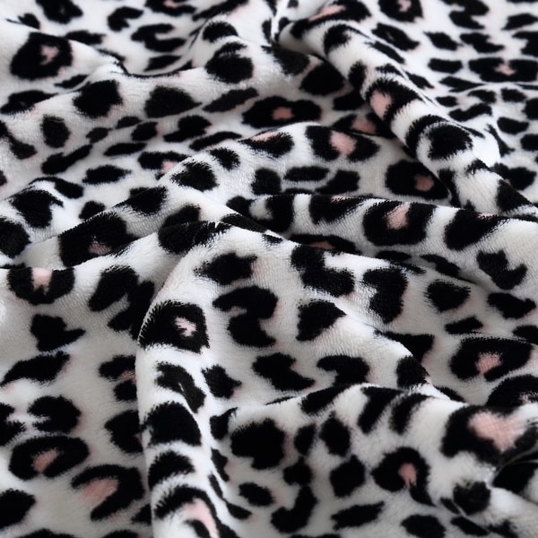 Betsey johnson leopard blanket sales