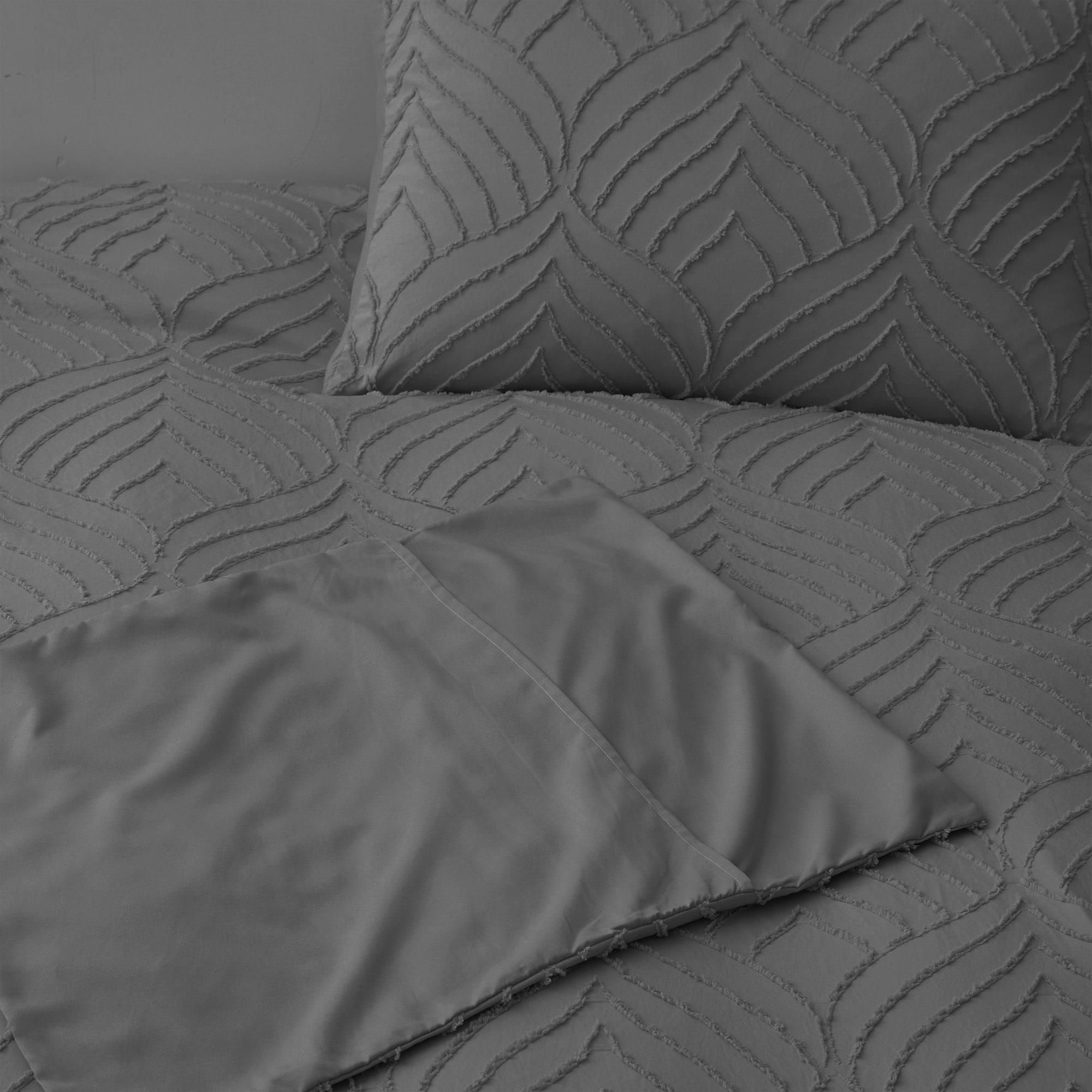 Tufted Clipped Jacquard Geometric Oversized Duvet Cover & - Picture 53 of 127