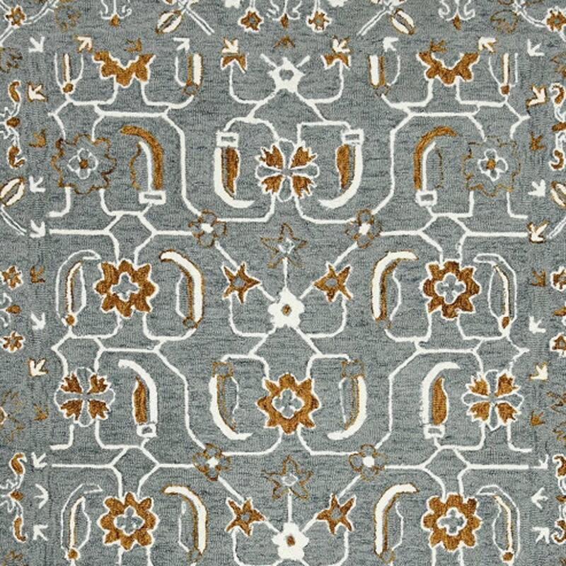 HomeRoots Floral Medallion Traditional Rectangle Area Rug - 36.00 in. x 24.00 in. x 0.40 in.