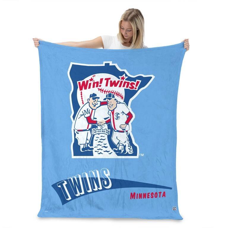 MLB CC Throwback Silk Touch Throw Blanket