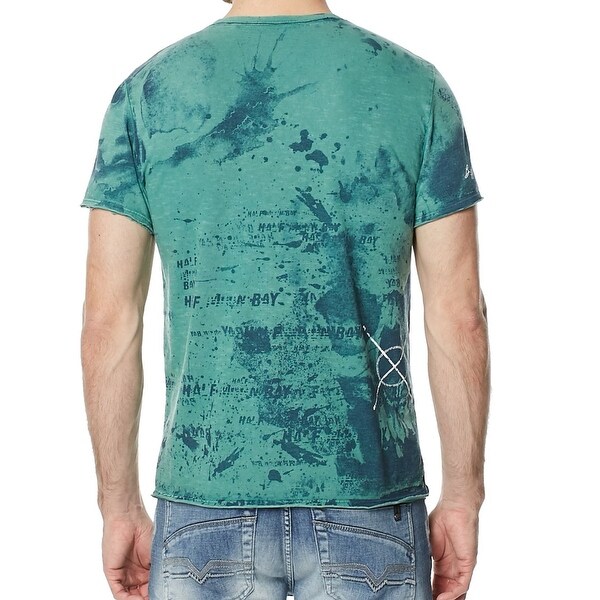Red Short-Sleeve Graphic Zip V-Neck 