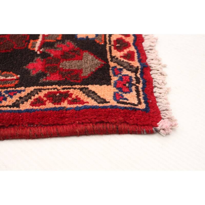 Hand-knotted Caucasus Kula Red Wool Rug - 4'9 x 7'7/4'9" x 7'7"
