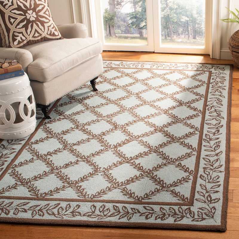 SAFAVIEH Handmade Chelsea Kimber Trellis French Country Wool Rug