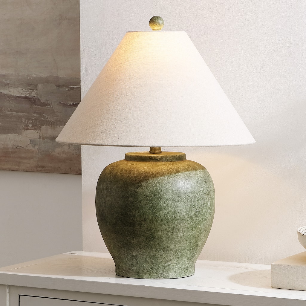 SAFAVIEH Dylan 22-inch Resin Table Lamp (LED Bulb Included) - 17"W x 17"D x 22"H
