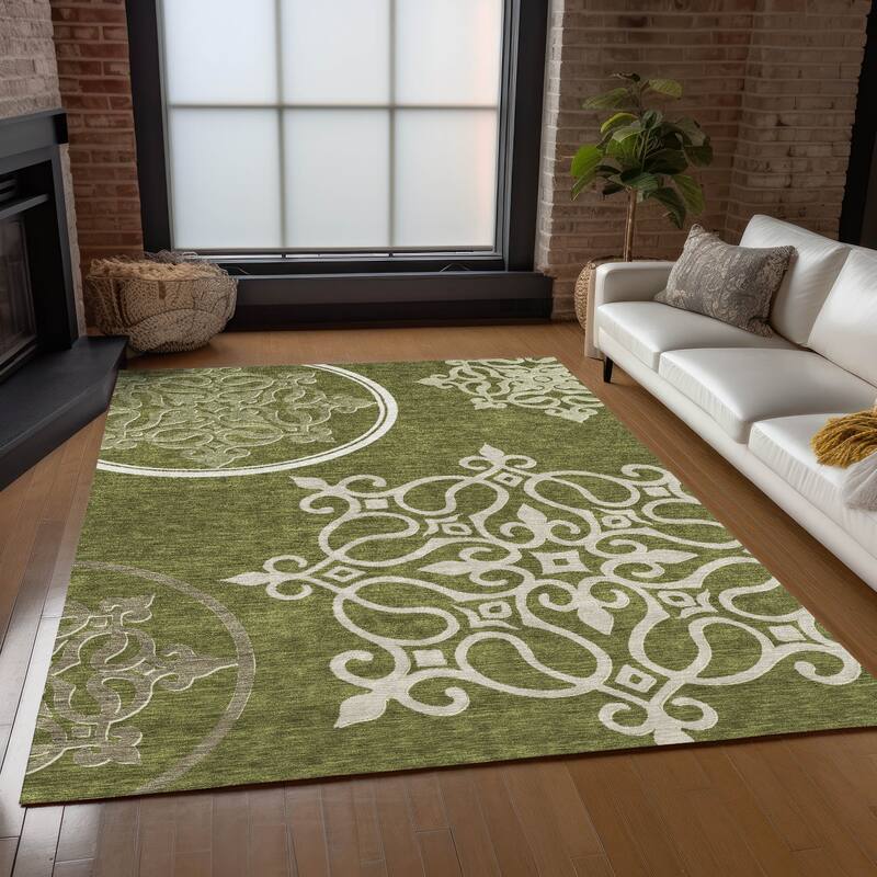 Machine Washable Indoor/ Outdoor Chantille Bold Medallions Rug