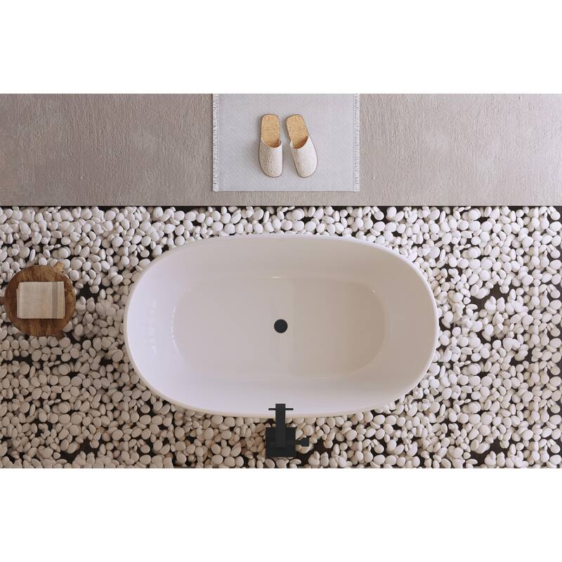 Adler Soaking Bathtub in Glossy White