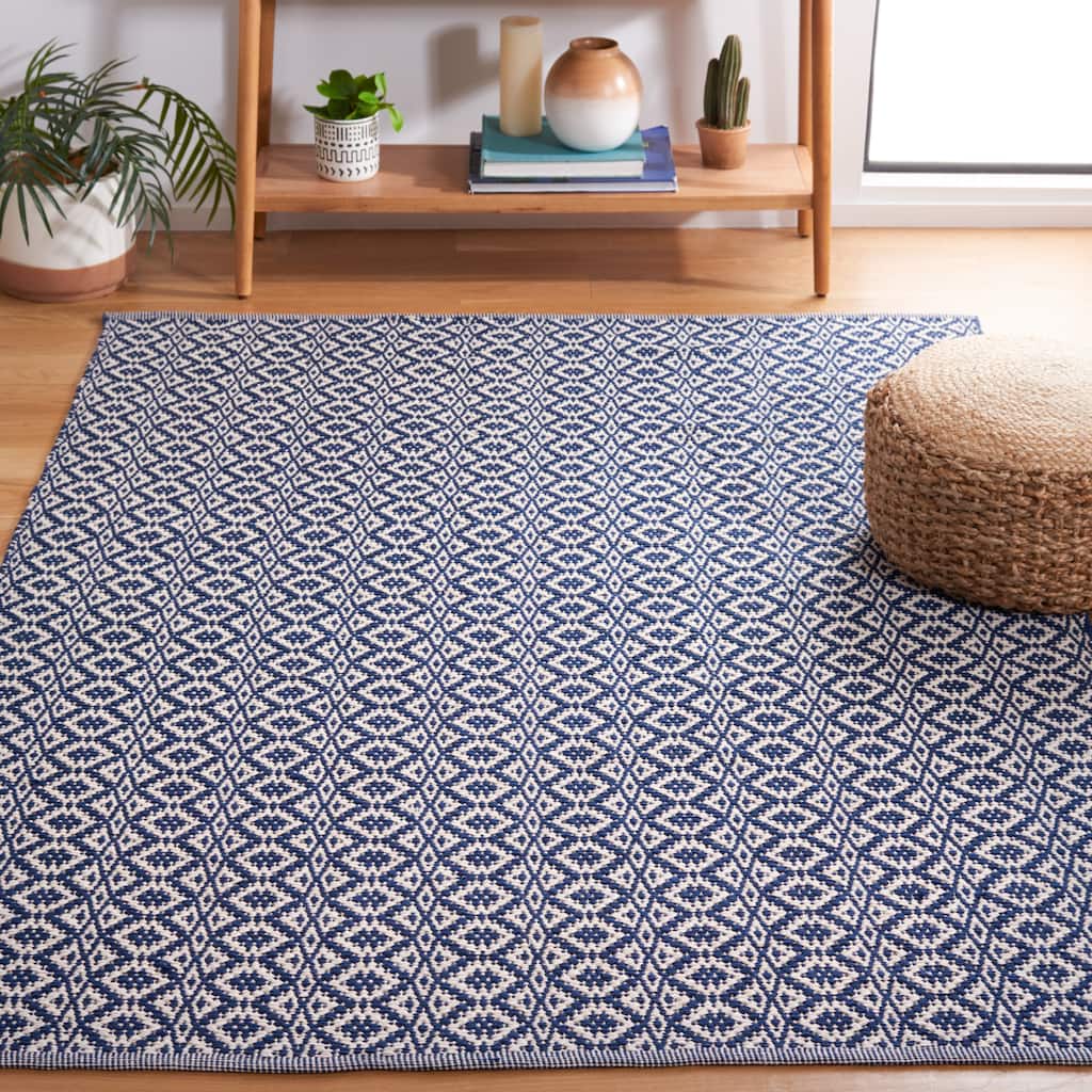 SAFAVIEH Handmade Flatweave Montauk Everly Casual Cotton Rug