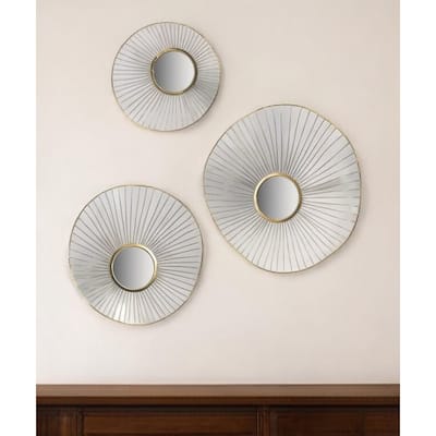 HomeRoots Set of Three Gold Sunburst Iron Framed Accent Mirror - 35.8' X '25.4' X '5.1