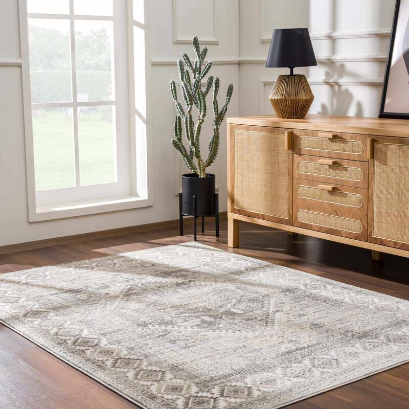 Brend Traditional Oriental Medallion Area Rug