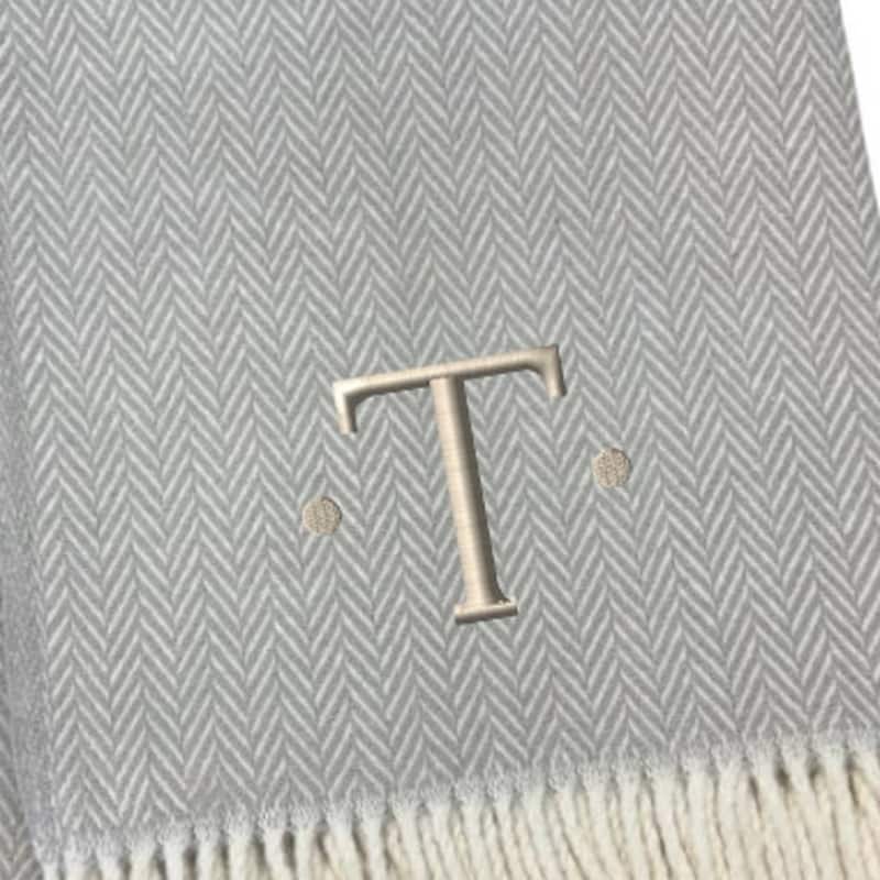 HomeRoots 55" X 70" Gray And White Herringbone Cotton Blend T Initial Throw Blanket with Tassels And Embroidery