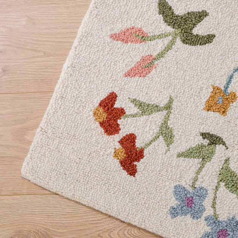 Martha Stewart by SAFAVIEH Handmade Tomo Wool Rug