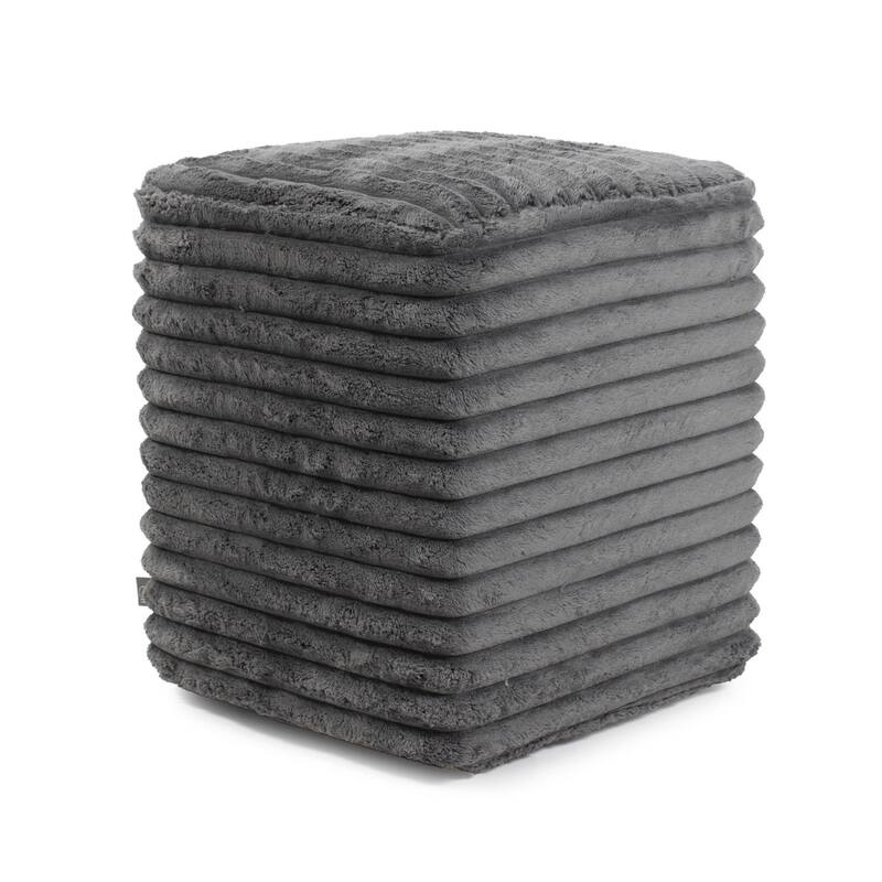 Universal Cube Shar Pei White