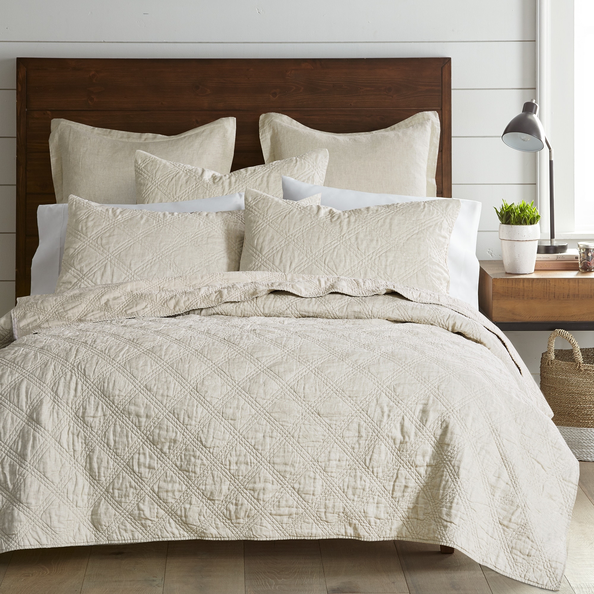 Natural 2025 color quilt