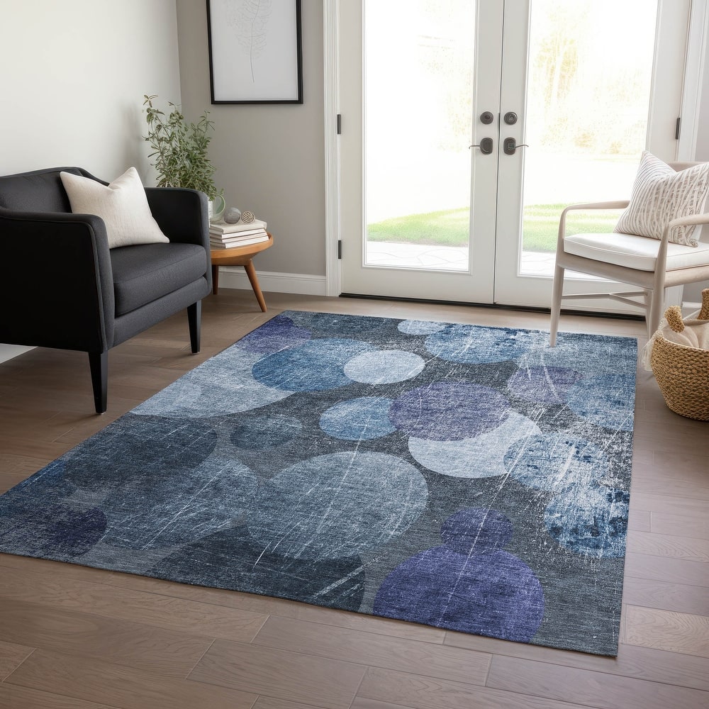 Machine Washable Indoor/ Outdoor Bubbles Chantille Rug