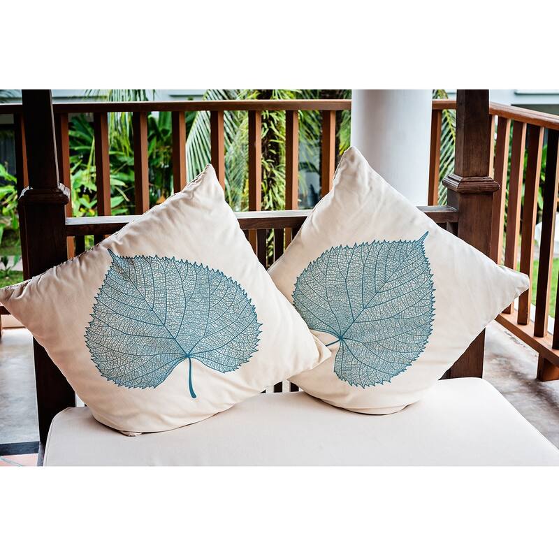 Leaf Study Fall Indoor/Outdoor Throw Pillow