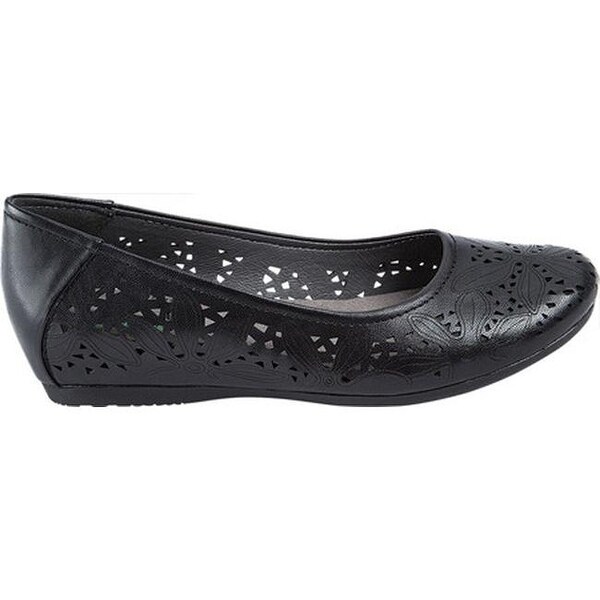 bare traps black flats
