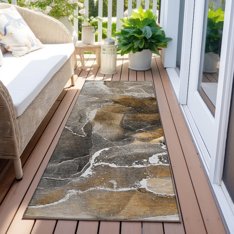 Machine Washable Indoor/ Outdoor Chantille Abstract Brown Rug