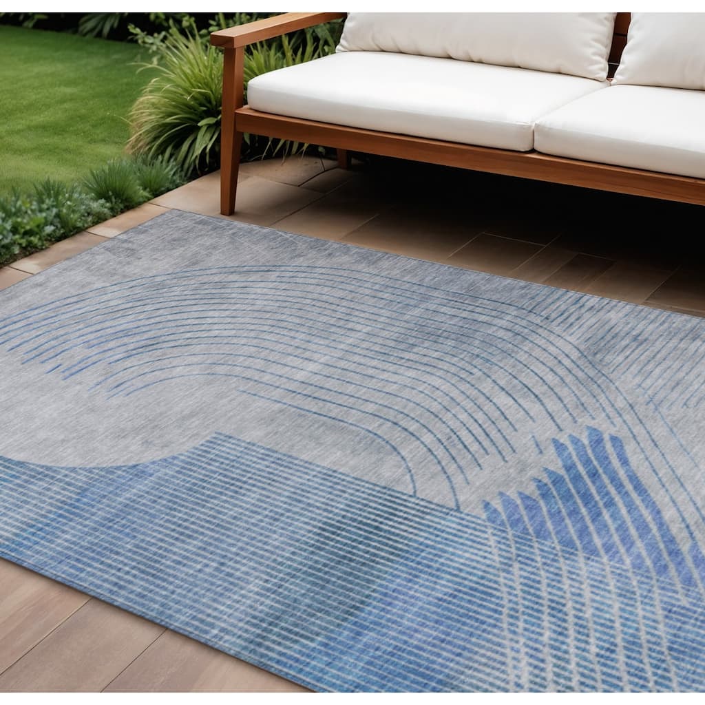 HomeRoots Geometric Transitional Rectangle Outdoor Rug
