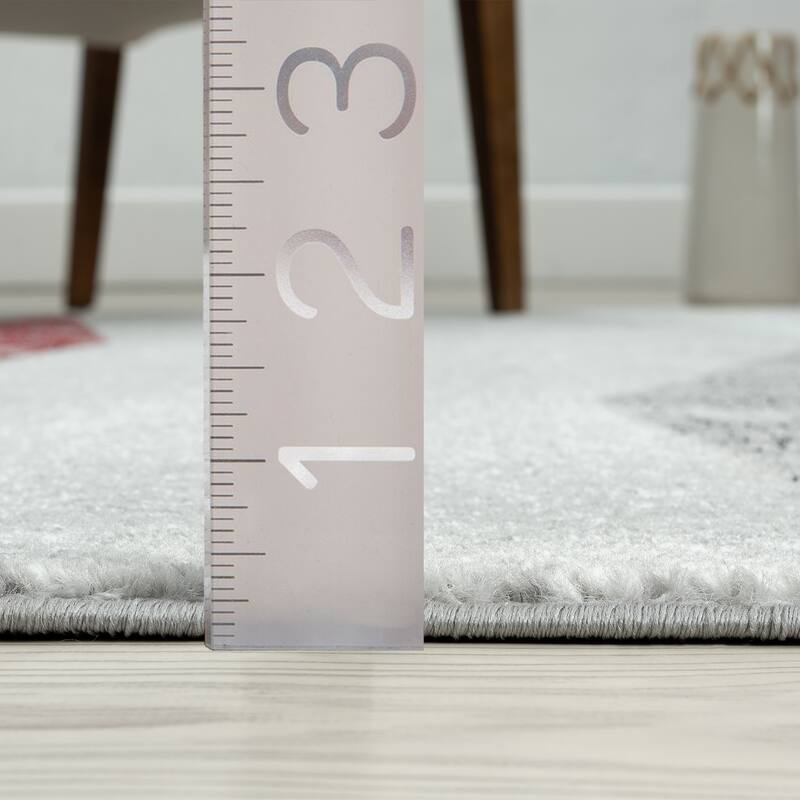 Abani Laguna LAG100D Multi Triangle Faded Red Grey Area Rug