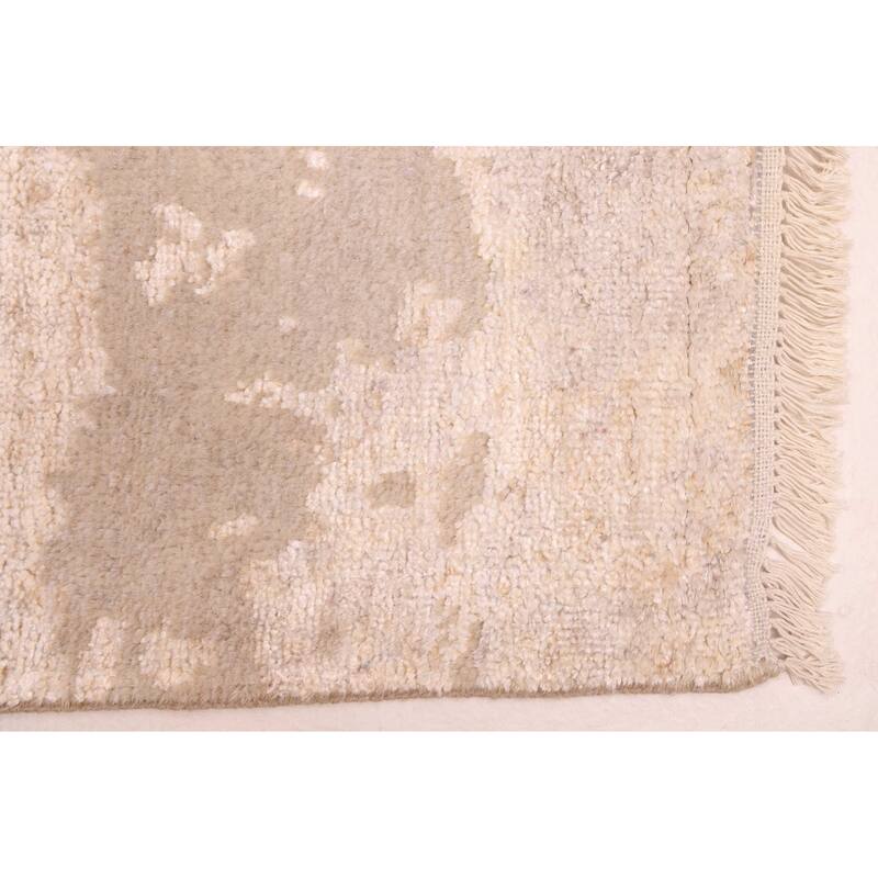 ECARPETGALLERY Hand-knotted Legacy Beige Silk, Wool Rug - 2'6 x 10'2