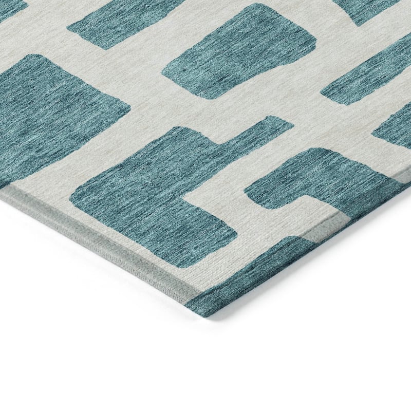 Machine Washable Indoor/ Outdoor Chantille Geo Contemporary Rug