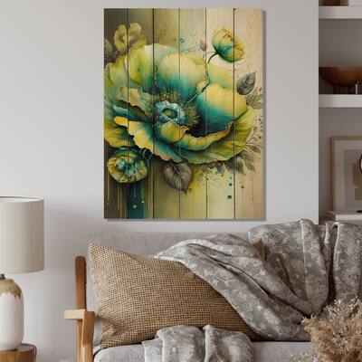 Designart 'Green Blooming Flower III' Floral Wood Wall Art - Natural Pine Wood
