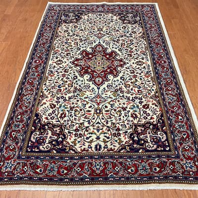 HERAT ORIENTAL Handmade Qum Wool Rug - 4'5" x 7'1"