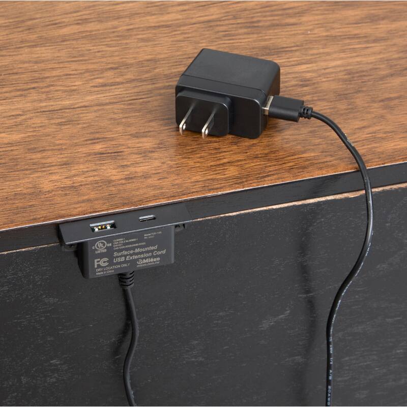 Magnussen Home Ridgefield Russet Drawer Nightstand