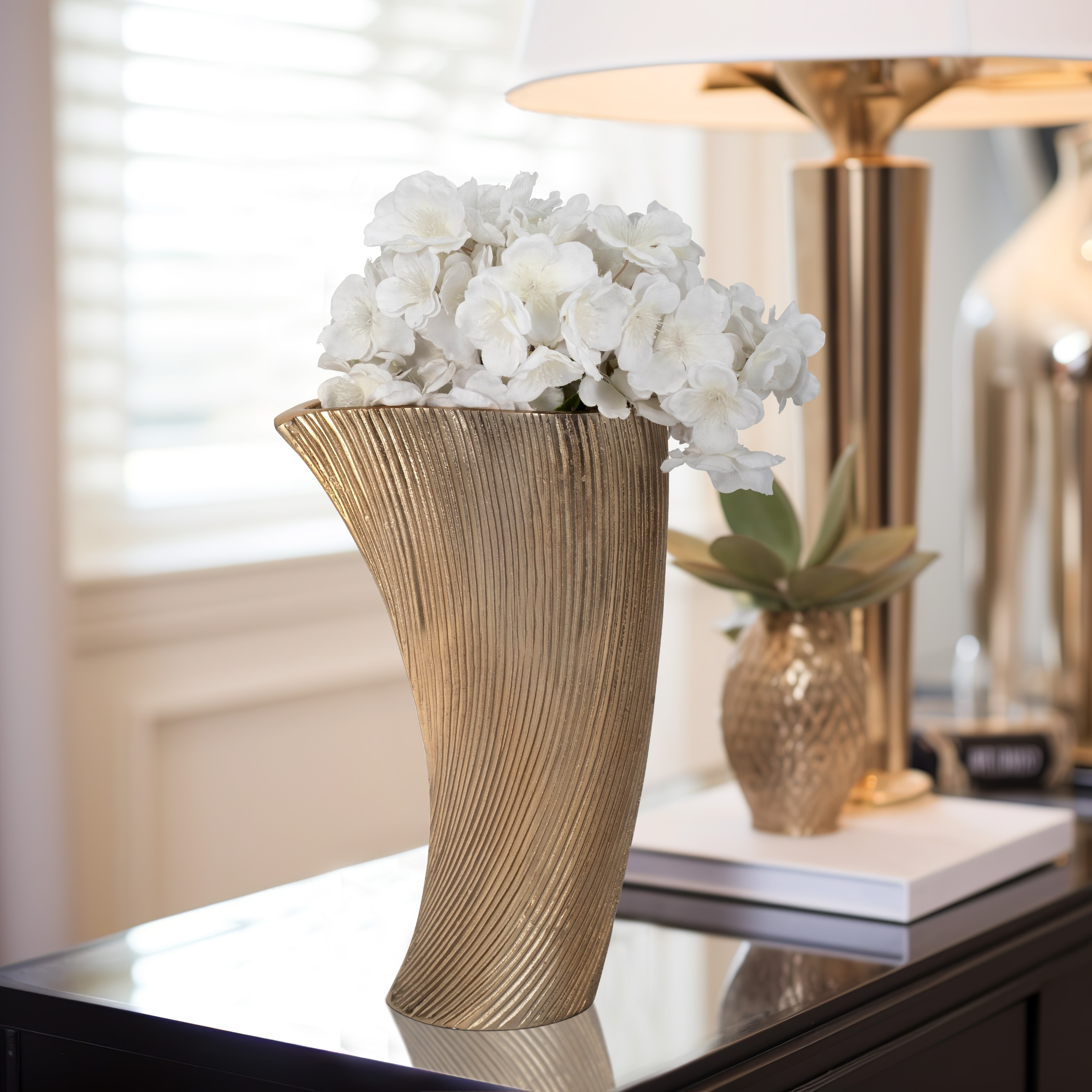 Sagebrook Home Gold Aluminum Textured Novelty Table Vase