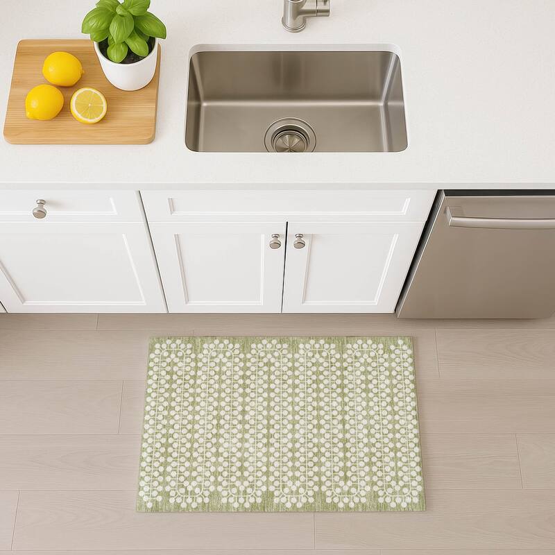 Machine Washable Indoor/ Outdoor Modern Ailey Chantille Rug
