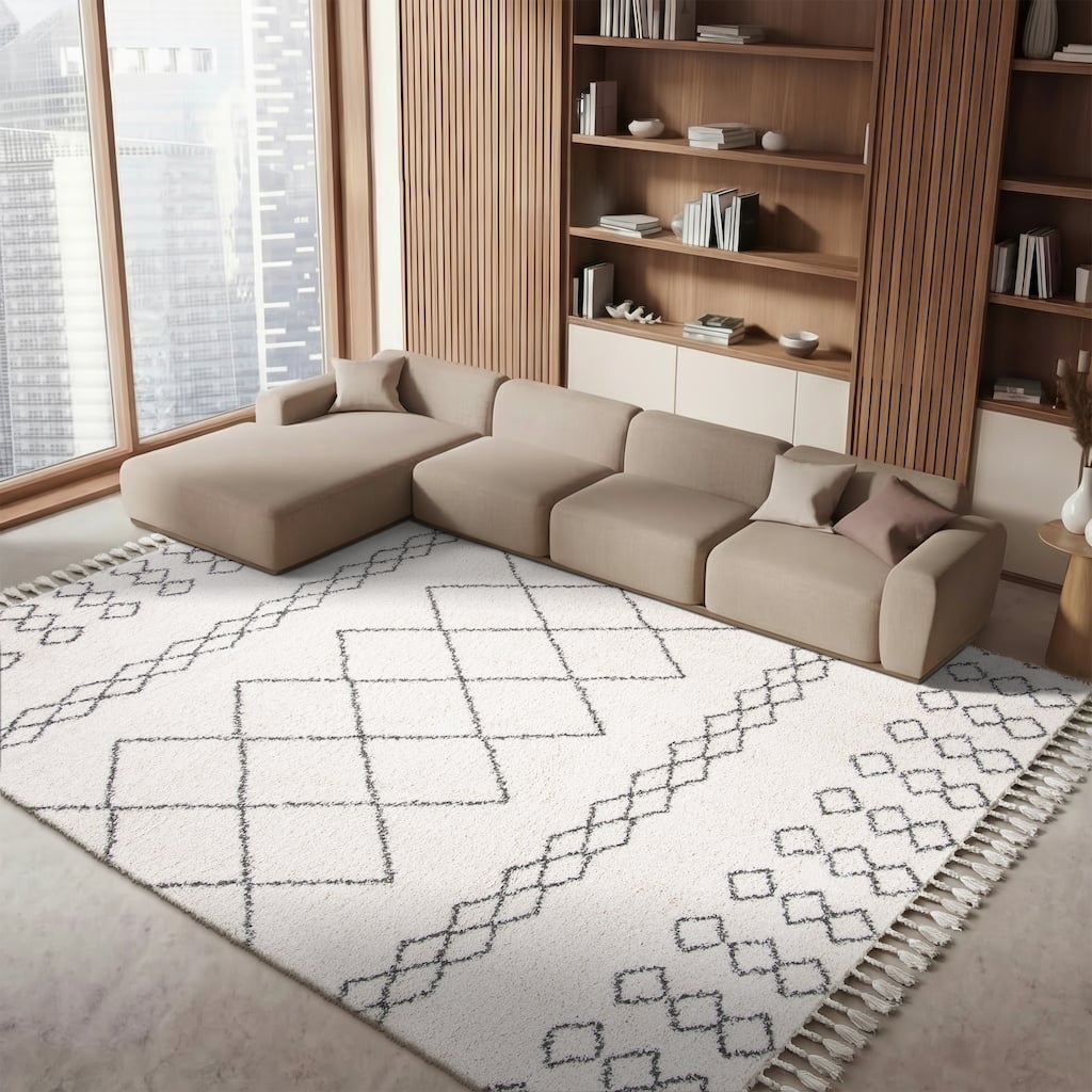SAFAVIEH Moroccan Fringe Shag Allean 2-inch Thick Rug