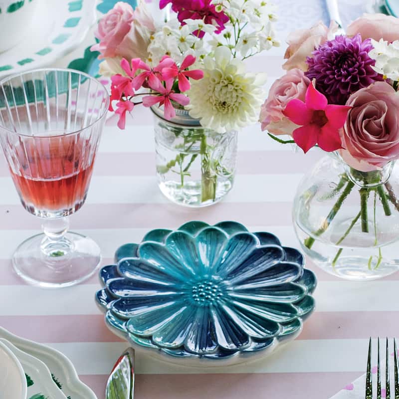 viva by VIETRI Lisbon Cobalt and Aqua Flower Cocktail Plate