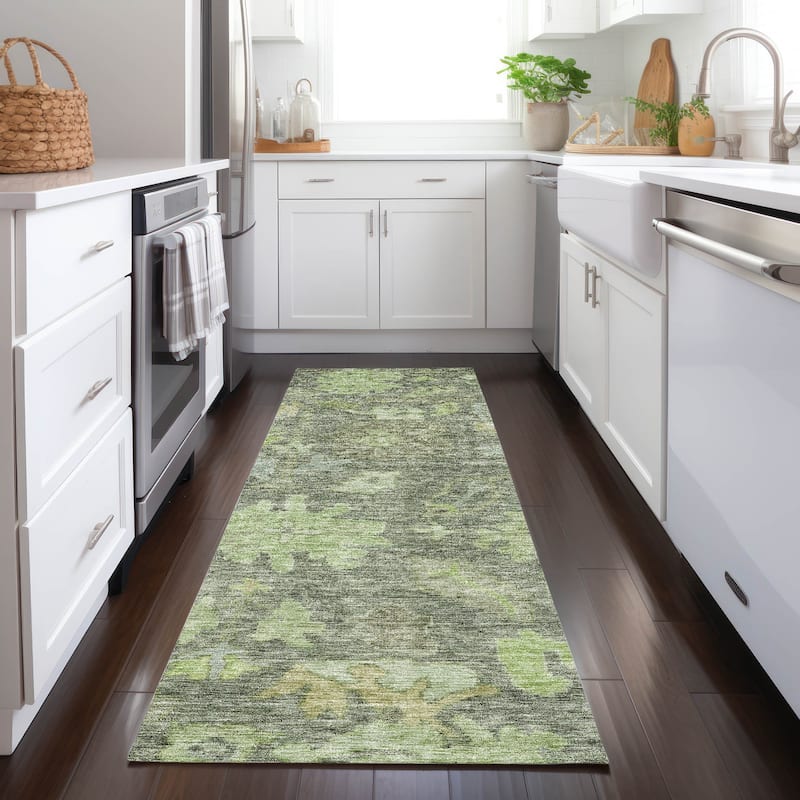 Machine Washable Indoor/ Outdoor Vintage Traditional Chantille Rug - Fern - 2'3" x 7'6"