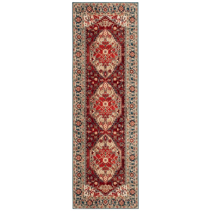 SAFAVIEH Kashan Mickie Oriental Rug with Fringe
