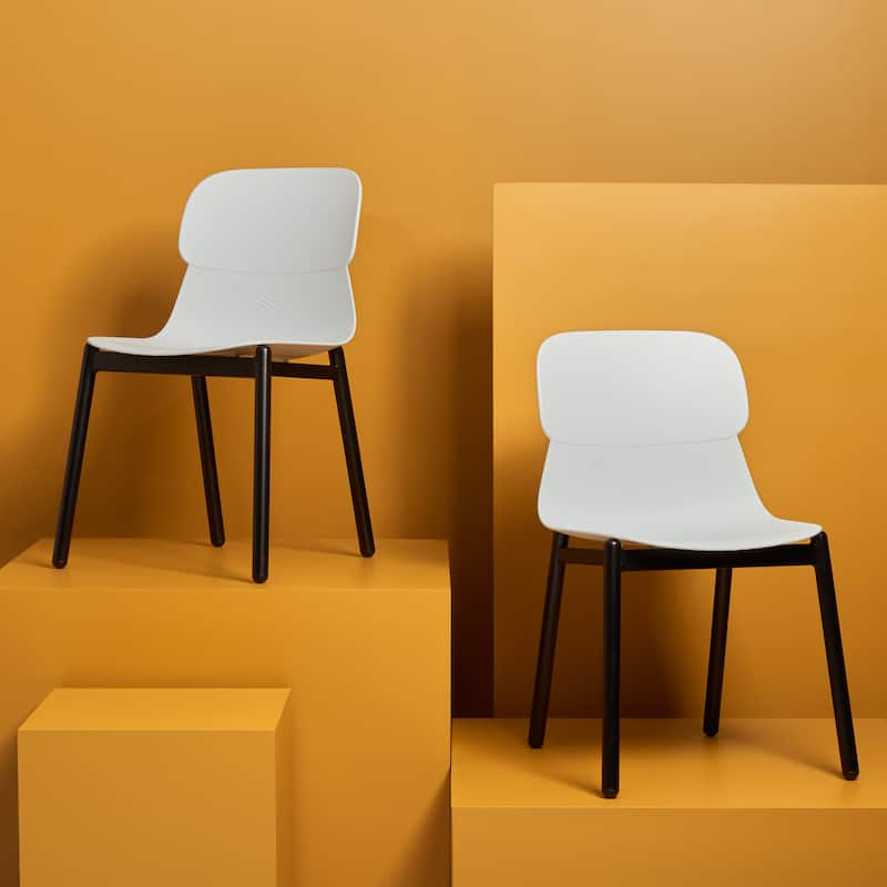 SAFAVIEH Couture Gonne Molded Plastic Dining Chair (Set of 2) - 21Wx21Dx33H - White/Black