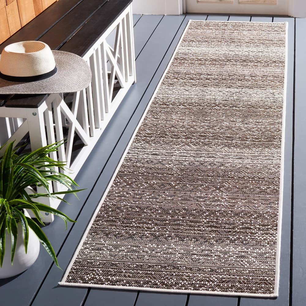 SAFAVIEH Havana Fruma Geometric Indoor/ Outdoor Waterproof Rug