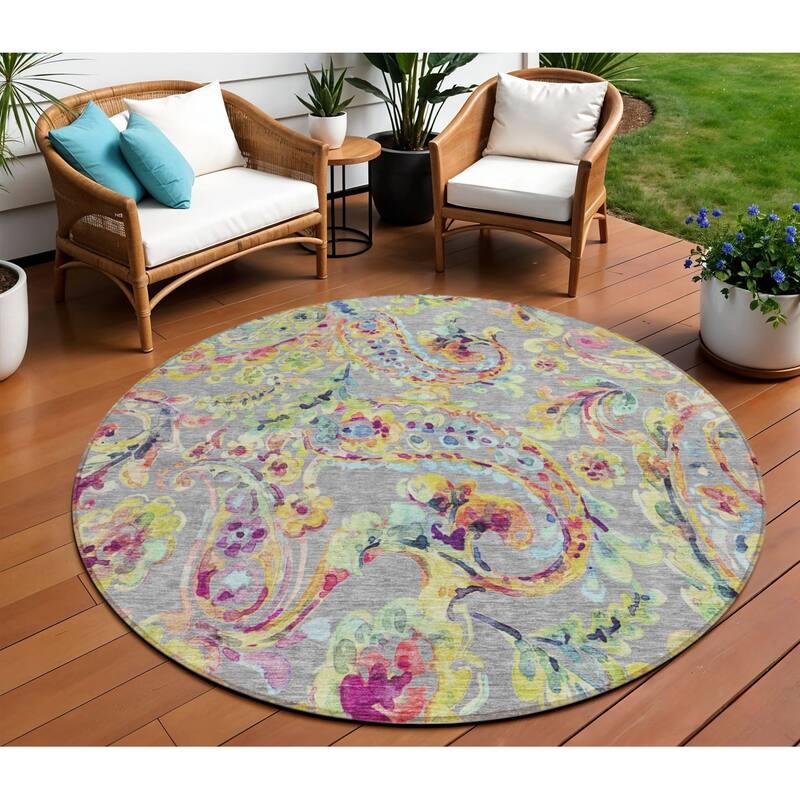 HomeRoots Paisley Transitional Rectangle Outdoor Rug - 8' Round