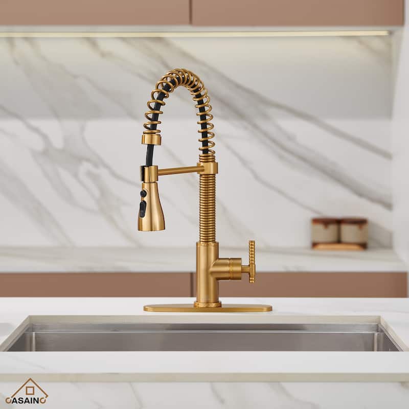 Single Handle Pull Down Sprayer Kitchen Faucet
