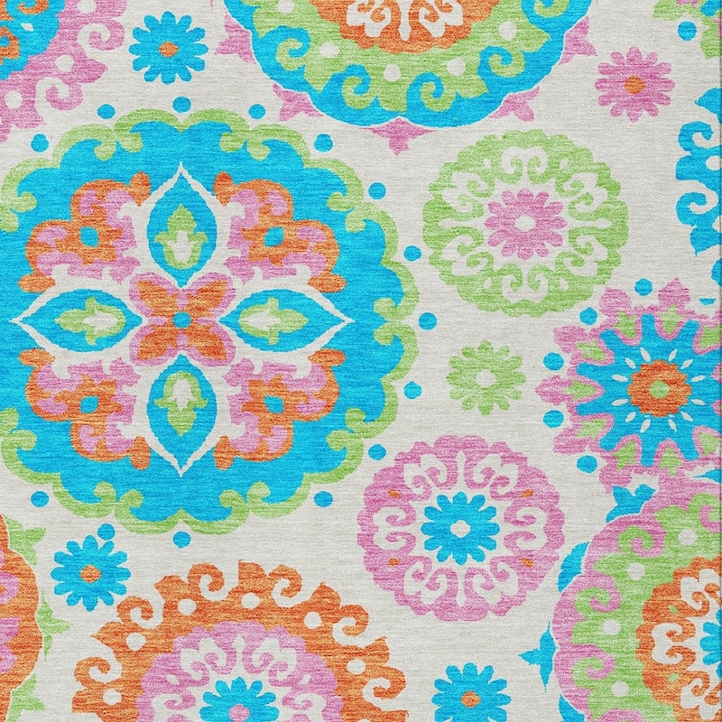 HomeRoots Floral Medallion Transitional Rectangle Outdoor Rug