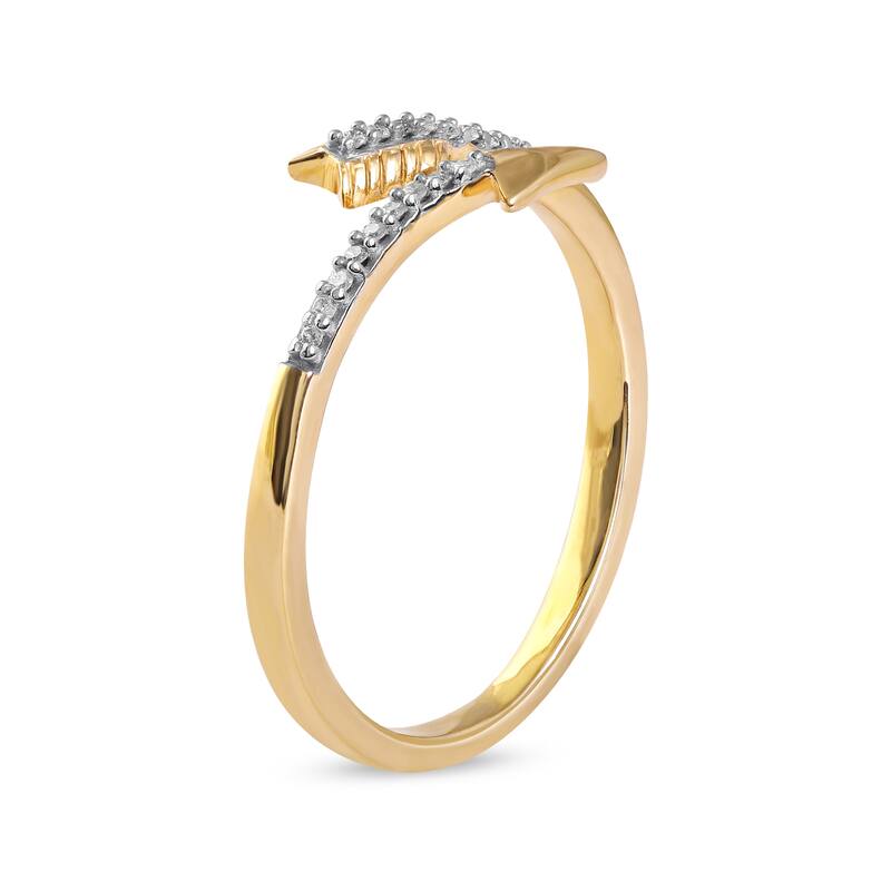 1/20ct TDW Diamond Arrow Wrap Fashion Ring in 10K Gold for Women