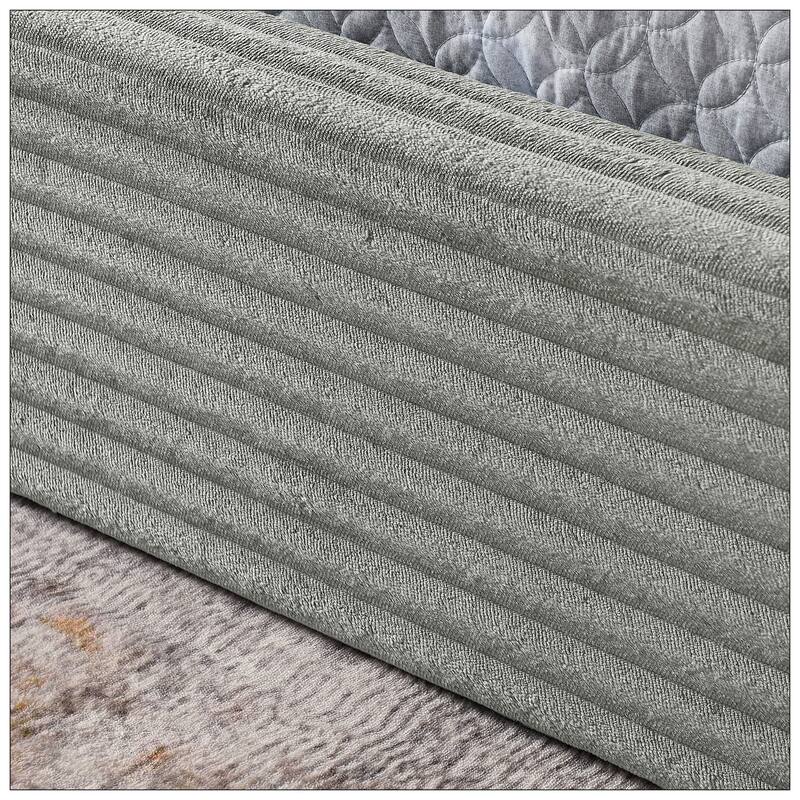 Queen Size Upholstered Bed FrameAnd velvet fabric No Box Spring Required