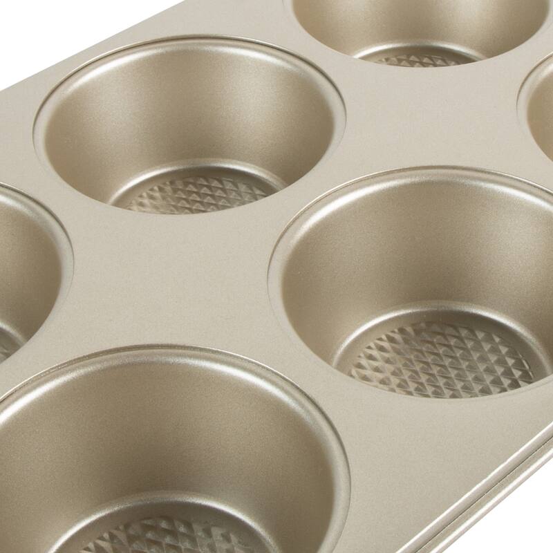 Kitchen Details Pro Series 6 Cup Muffin Pan with Diamond Base